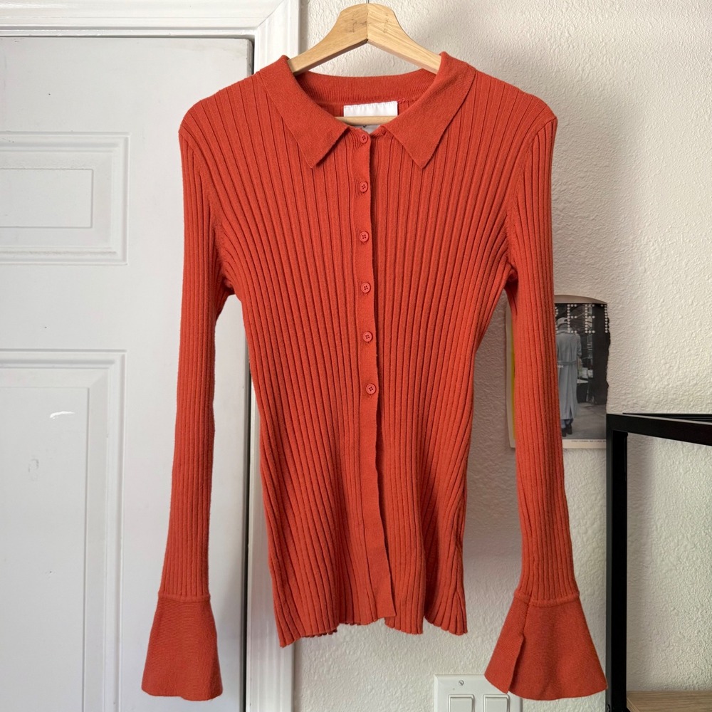 YELLOW THE LABEL orange rust rib ribbed knit long bell sleeve button up top